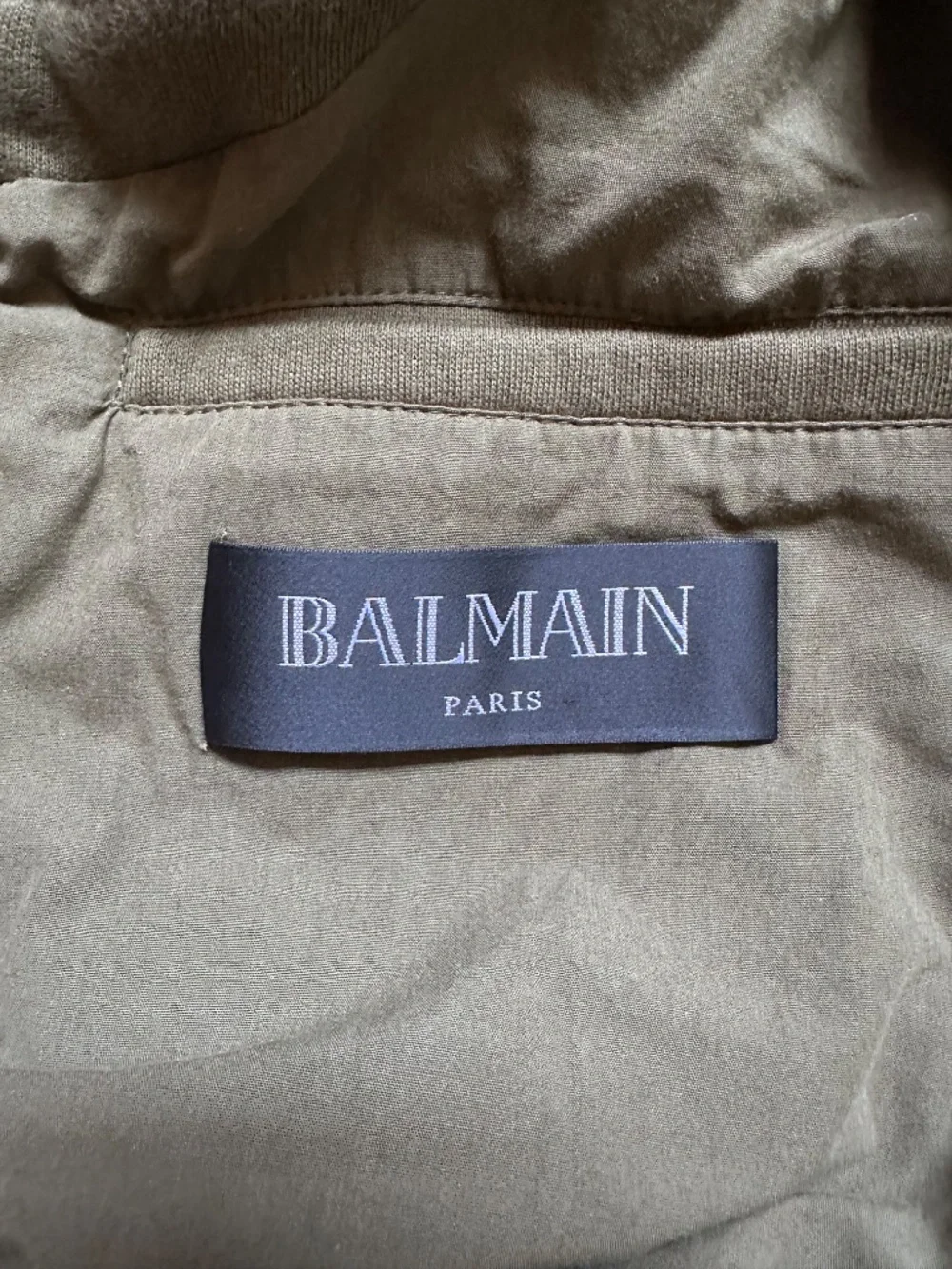 Title: Balmain Paris Napoleon Hooded Quilted Vest Olive M